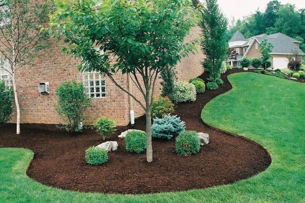 Mulched Beds in Bay Village , Ohio